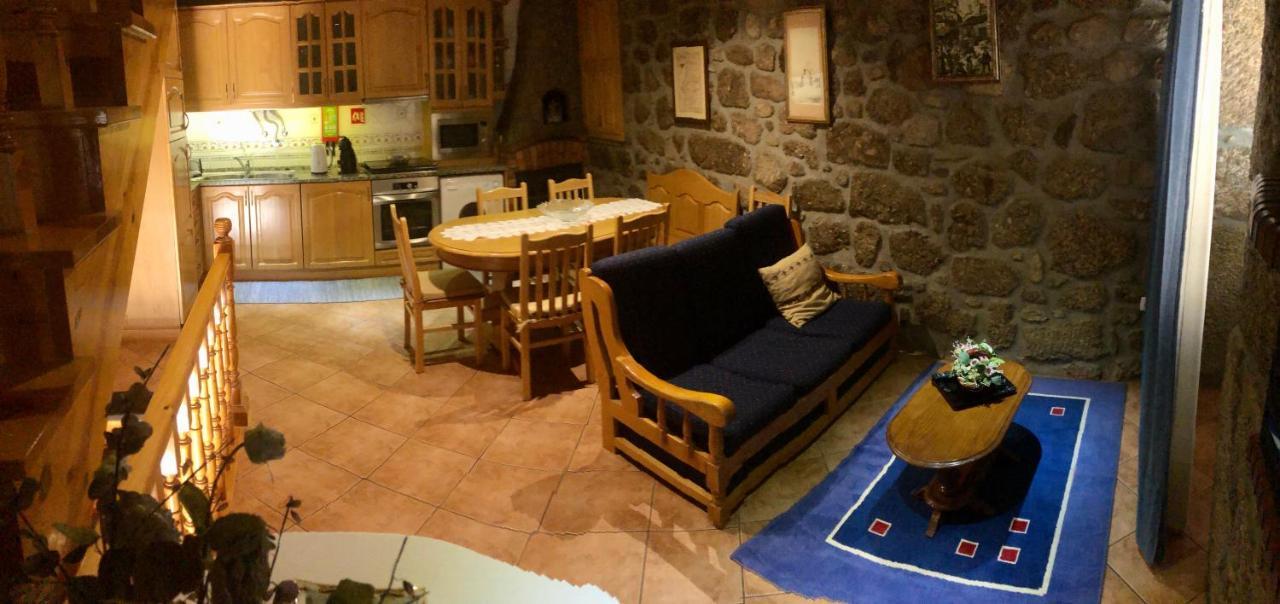 Casa Pelourinho Appartement Gouveia  Buitenkant foto